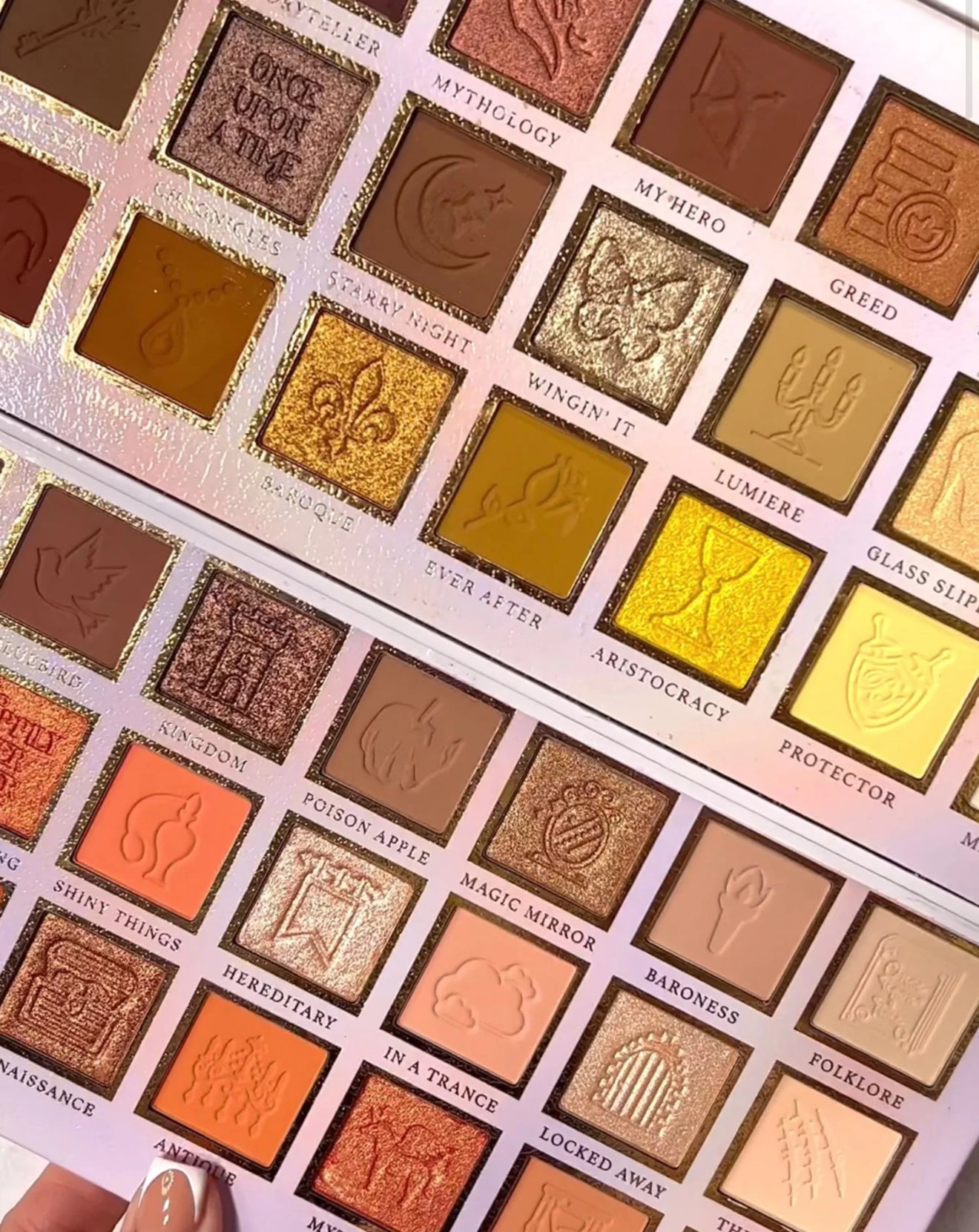 P.Louise If The Crown Fits Palette