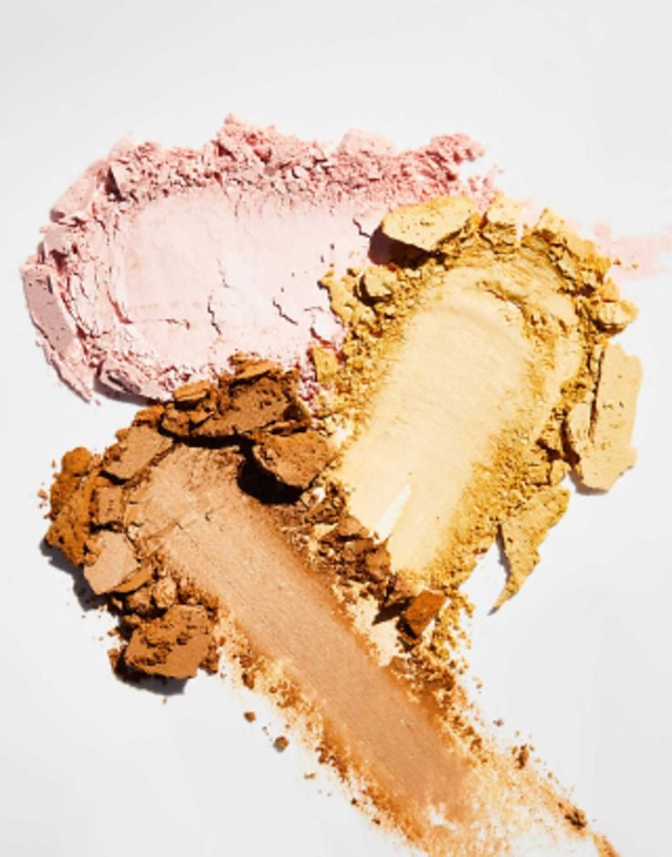 Huda beauty easy bake and snatched pressed powder