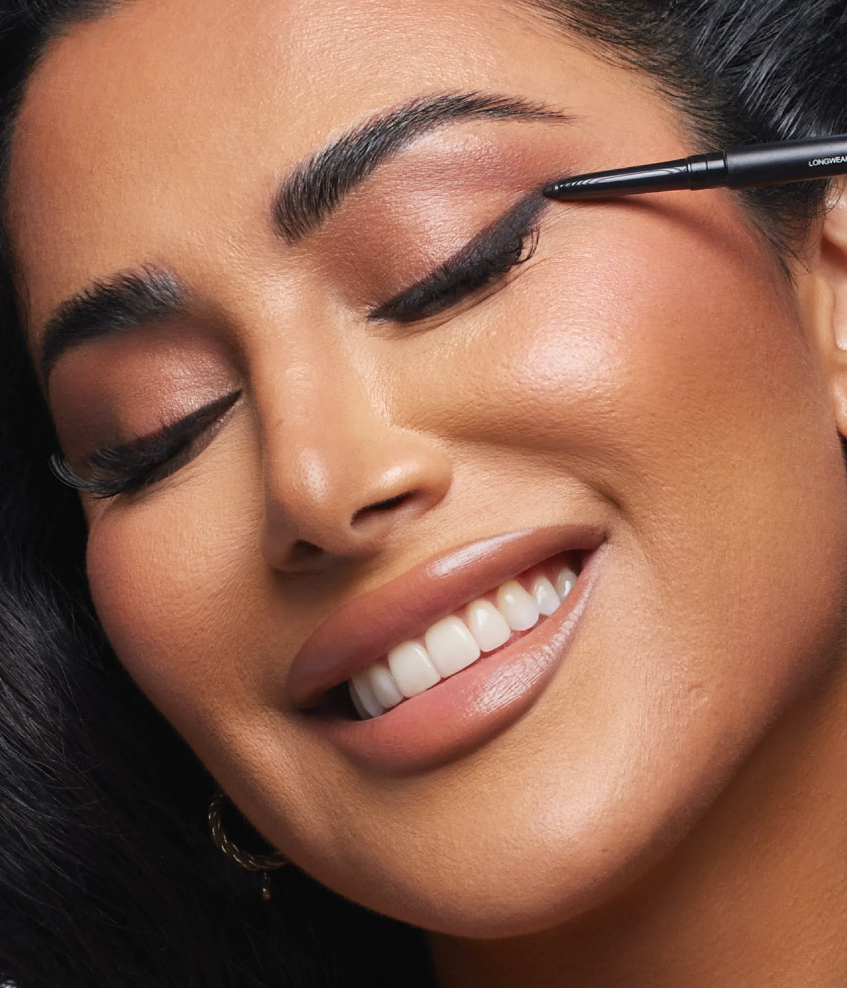 Huda Beauty CREAMY KOHL LONGWEAR EYE PENCIL
